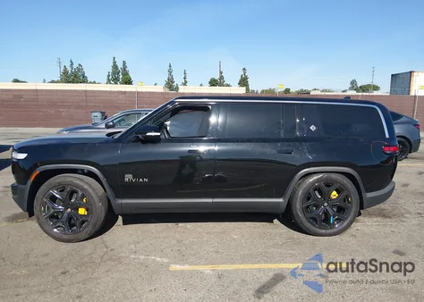 2024 Rivian R1S Adventure Quad Motor Large Pack from USA, damaged, VIN 7PDSGABA6RN038728